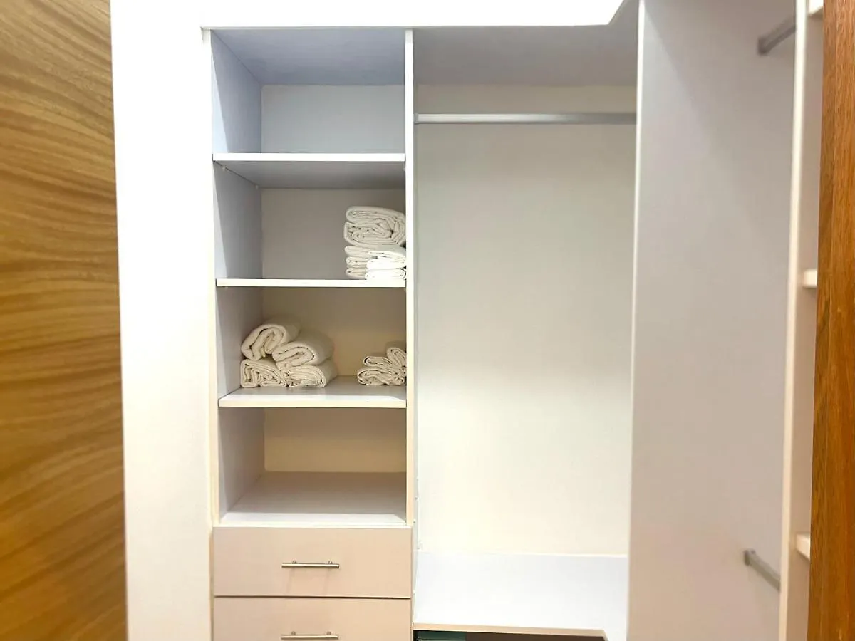 Downtown Luxury Apt Naco: 2Br 2Ba Saint-Domingue